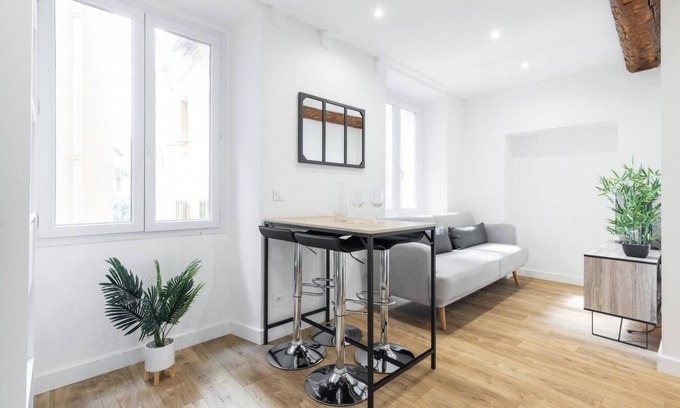 Nice Apartment | Charming little 2-room apartment in the old town