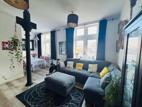Cwm Frwd Oer Apartment | Charming & Modern Flat 2