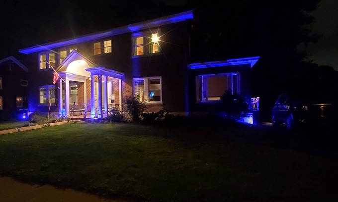 Oswego House | Charming Oasis in the Heart of Oswego!! Your Home Away from Home 🏡✨!!