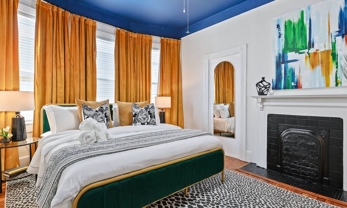 Eastside House | Charming Savannah, Prime Location, Walk to Forsyth, Newly Renovated Townhouse