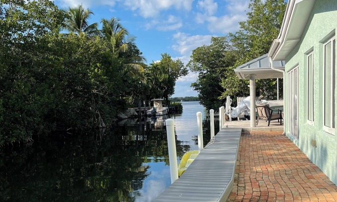 Key Largo Cottage | Charming Seaside Getaway with All the Comforts of Home
