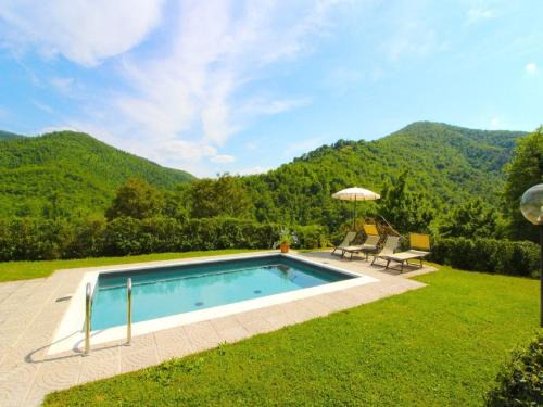 Pieve di Chio House | Charming Stone Retreat