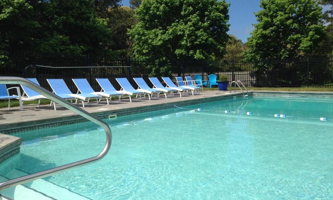 West Chatham Hotel | Chatham Seafarer Inn