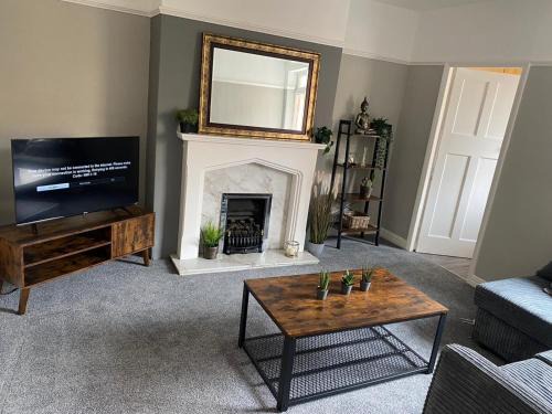 Newcastle-upon-Tyne Apartment | Chatsworth - Large Apartment Near Newcastle City Centre