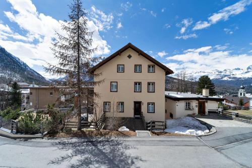 Pontresina Apartment | Chesa Giandains - Pontresina