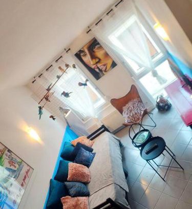 Verdun Apartment | chez Arty - Géré par Presta-Zen'Services