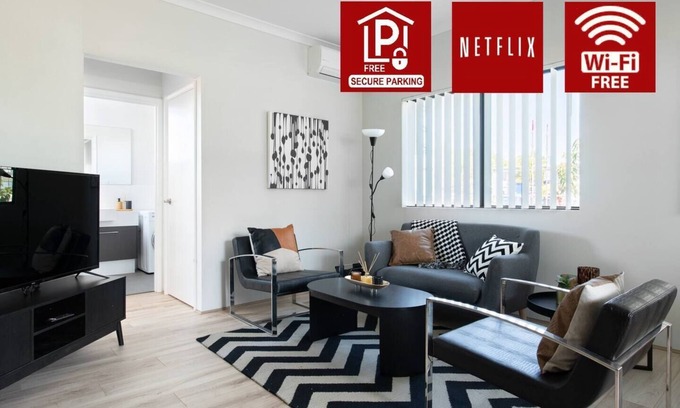 Attadale Apartment | Chic Exec 2bdr 2bath -River,FREO,Parking,AC