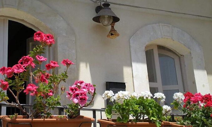 Modica House | Chicchi di Melograno