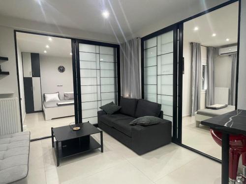 Palaio Faliro Apartment | Chris375flat-ParkOperaOnasioRea