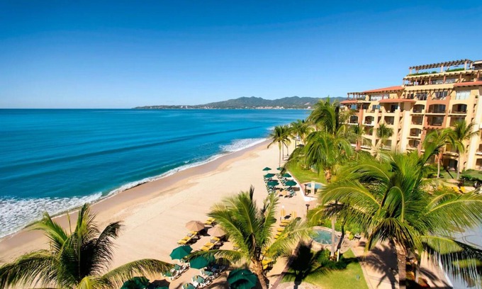 Flamingos Villa | CHRISTMAS in 2 Bedroom OCEAN FRONT VILLA/Jacuzzi on balcony - Nuevo Vallarta
