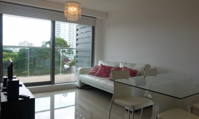 Aidy Grill Apartment | Chronos