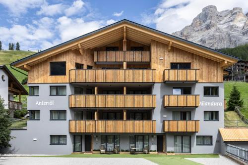 San Cassiano Apartment | Ciasa Anteriol NEW SUMMER 2025