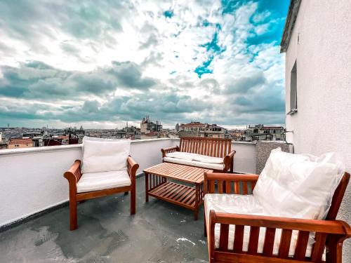 Cihangir Hotel | Cihangir VAV Suites