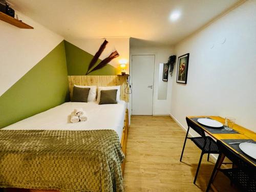 Sao Sebastiao Apartment | Cine Studios PT