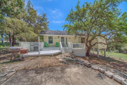 Canyon Lake House | CL 2459 Yellow Rose