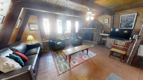Red River House | Claim Jumper A-Frame 5 - Pet Friendly - WiFi - Cable - Grill - Gas Fireplace