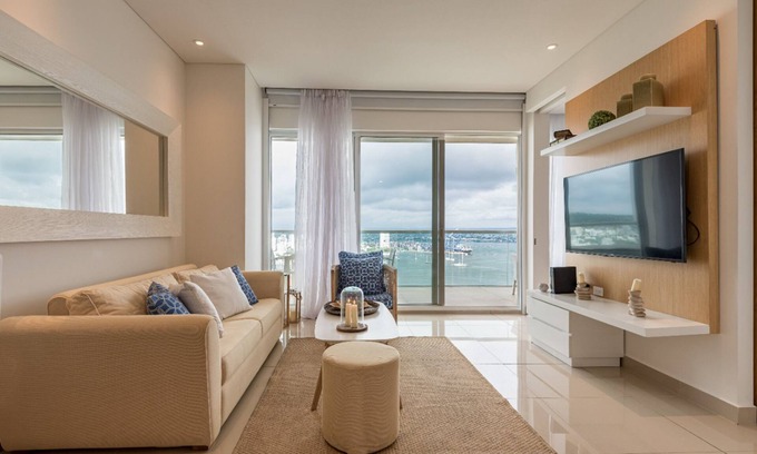 Bocagrande Apartment | Classy 1 Bedroom Pool & Gym near Downtown