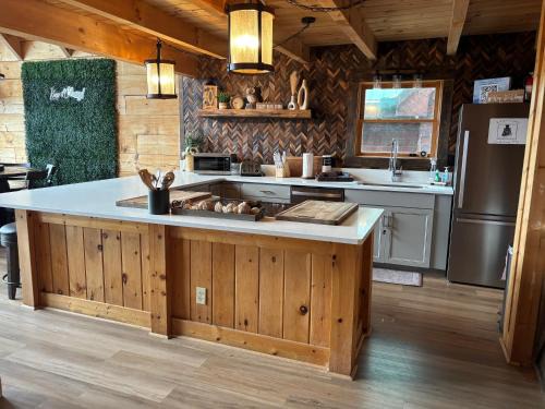 Chalet Village Ski Chalet | Classy Bear Cabin