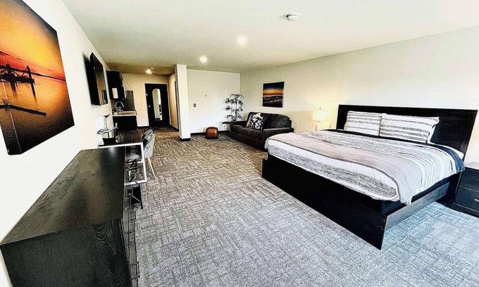 Sandusky Hotel | Close to Cedar Point Sports Force Kalahari