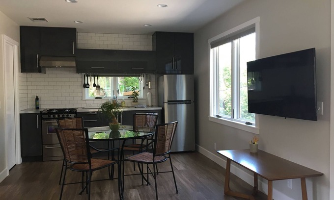 Clarksville Apartment | Close to Downtown and UT! Beautiful New Studio Apartment