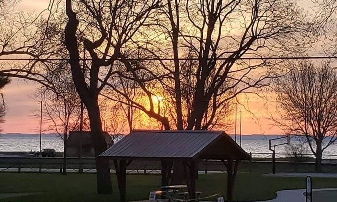 Oshkosh Apartment | Close to the big events in Oshkosh when you stay at Doty Landings