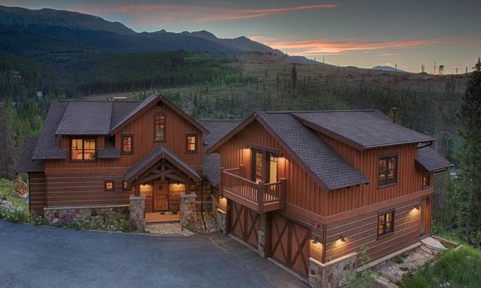 Breckenridge House | Cloud Peak Vista