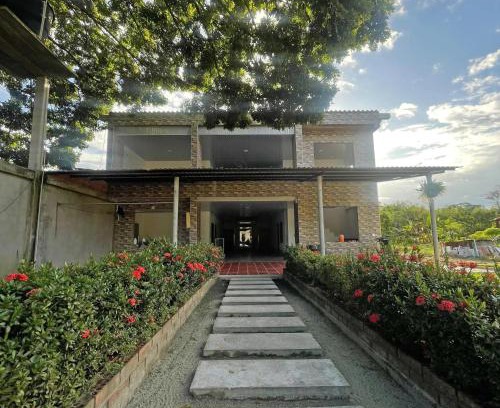 Saravena Hotel | Club Campestre Villa Isabel