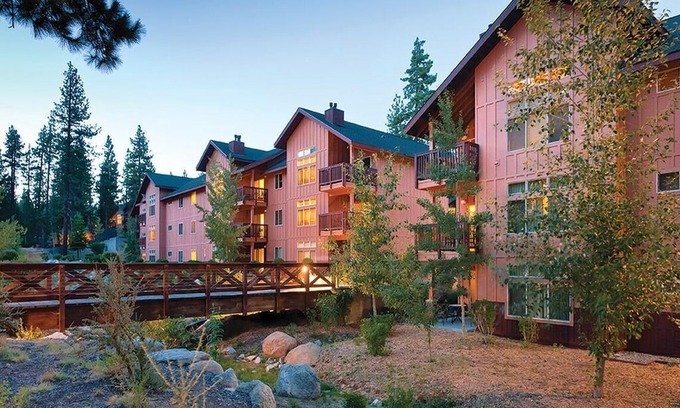 Round Hill Village Resort | Club Wyndham South Shore 3 Bedroom Deluxe in Lake Tahoe