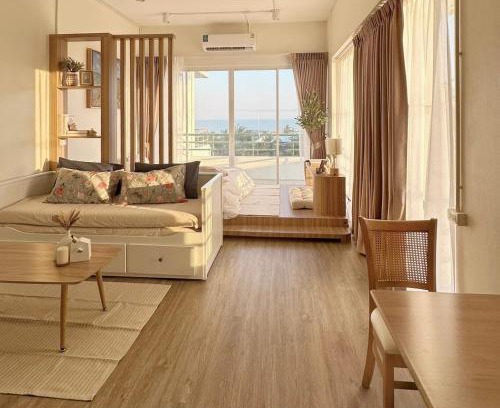 Cha-am Apartment | Coastal getaway at Cha-am
