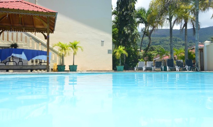 Beau Vallon Hotel | Coco D'Or