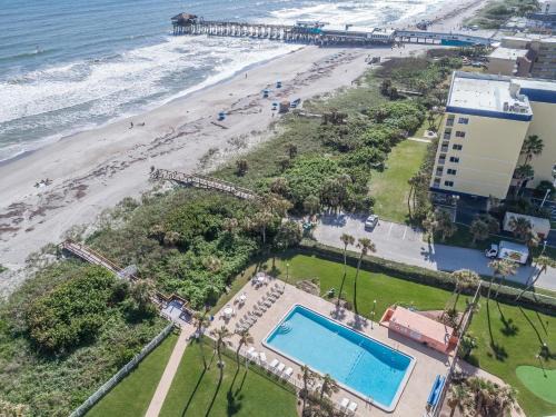 Port Canaveral Apartment | Cocoa Beach Towers