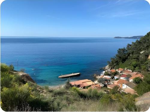 Le Pradet Apartment | Cocon au Pradet Plage, terrasse & calme absolu