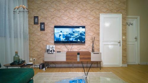 Pointe-Noire Apartment | cocon chaleureux