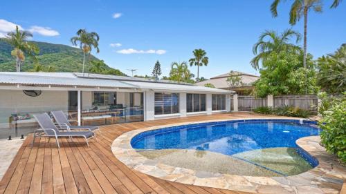 Palm Cove House | Coconut and Lime - Palm Cove