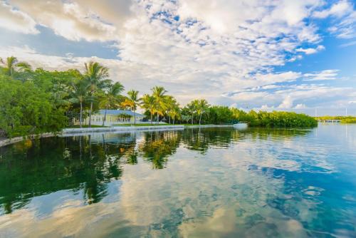 Key West Hotel | Coconut Mallory Resort and Marina