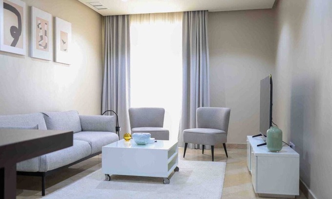 Salmiya Apartment | Code Housing MH8
