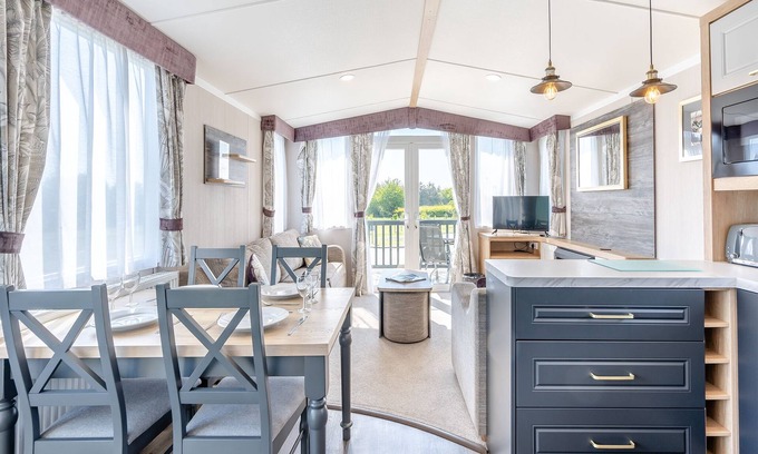 Coldstream House | Coldstream Retreat - 3 Bedroom (Pet Friendly)