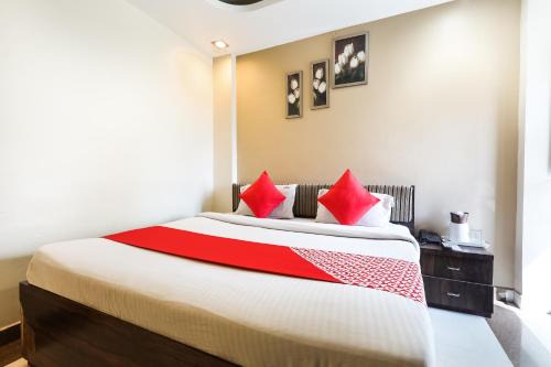 Rajkot Hotel | Collection O Ashoka Palace