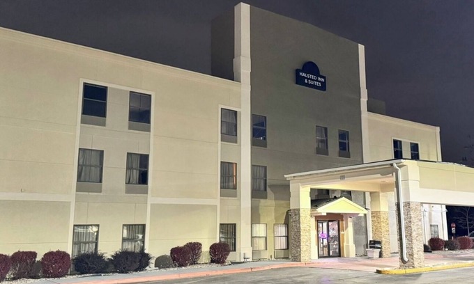 Harvey Apartment | Comfort Inn Chicago Southland I-80 & I-294 Near Casino