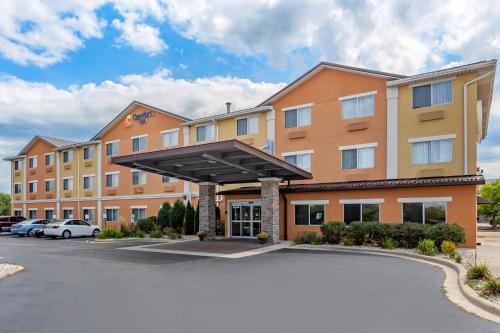 Gurnee Hotel | Comfort Inn Gurnee near Six Flags