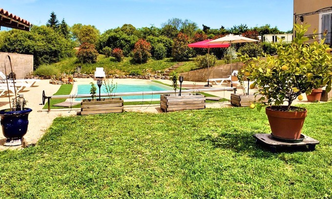 Barjac Apartment | Comfortable and tasteful vacation apartment with swimming pool.