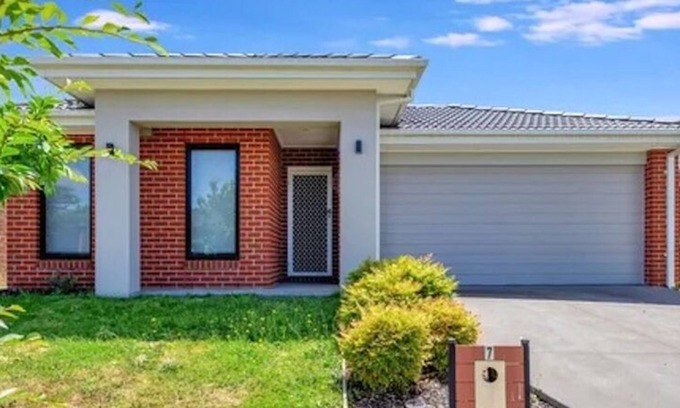 Beveridge Bed & Breakfast | Comfortable and tranquil space for holiday stay-over. 30 Min - Mel Airport!