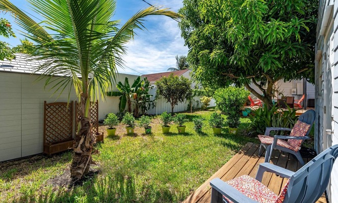 Southwest Apartment | Comfortable studio close to the airport and downtown West Palm Beach and more