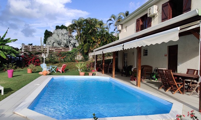 Sainte-Anne Apartment | Comfortable, waterfront studio, 5 minutes from the beach