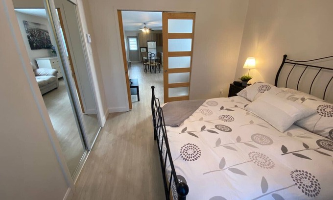 Maizerets Apartment | Comme neuf à 2 min l`enfant-Jésus et 5 du vieux Qc
