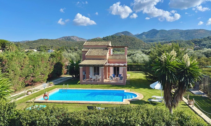 Almiros Beach Villa | Complex of Independent Maisonettes with Private Pools 250m from the virgin Beach