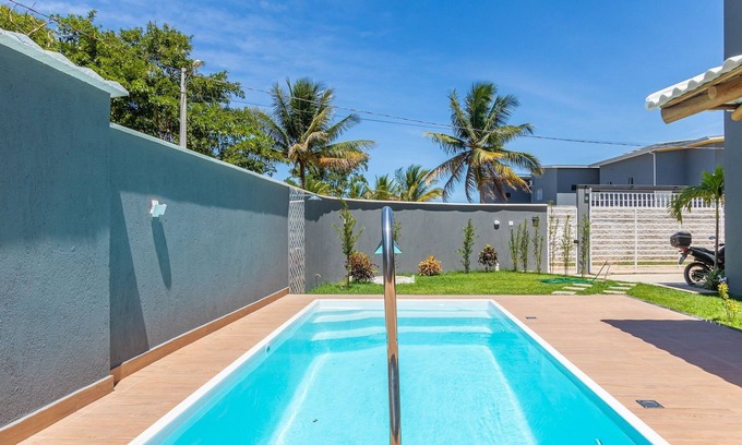 Taperapua Beach Apartment | Condominium With Pool 950m From the Beach - PDM