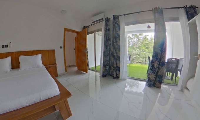 Kribi Hotel | Connecting rooms (2) Families (4 P) River balcony