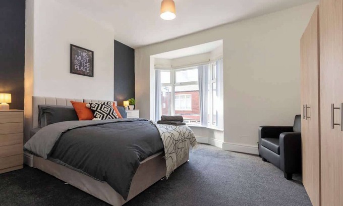 Redcar House | Contractor Base | 4 Beds | Redcar | Free Parking