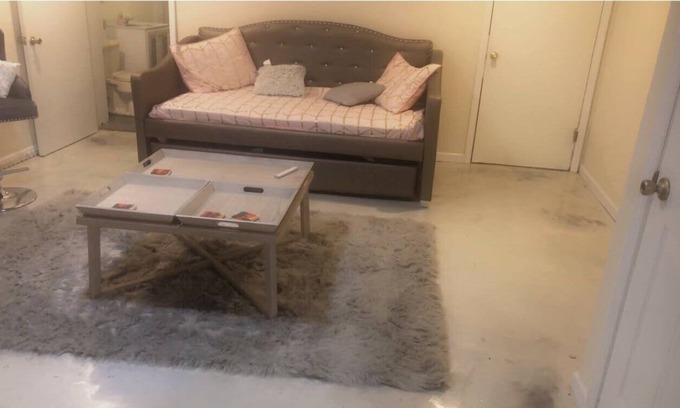 South Side Slopes House | Convenient Getaway